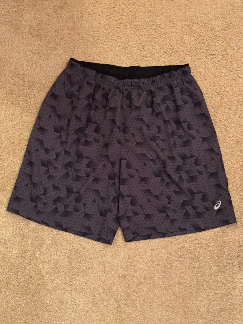 Asics Reflective Logo Tiebreaker Training Shorts Black & Grey Geometric Print XL